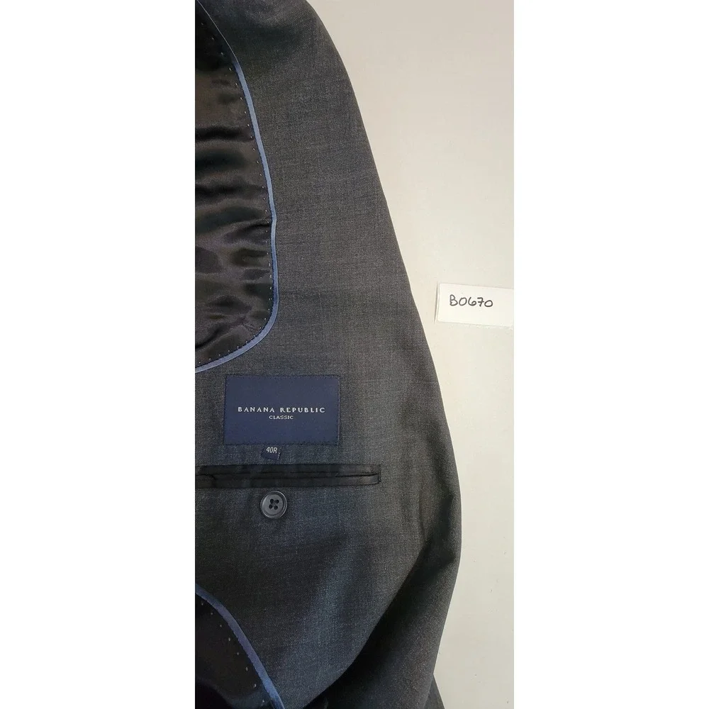 Banana Republic Classic Men's Charcoal Wool Blend Suit Jacket Blazer Black 40R‎